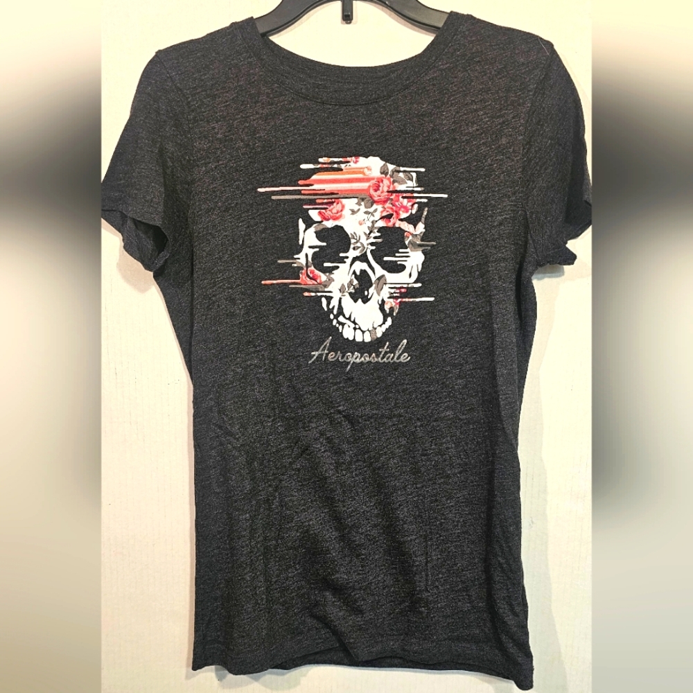 Aeropostale Juniors Small Classic Crew T_Shirt